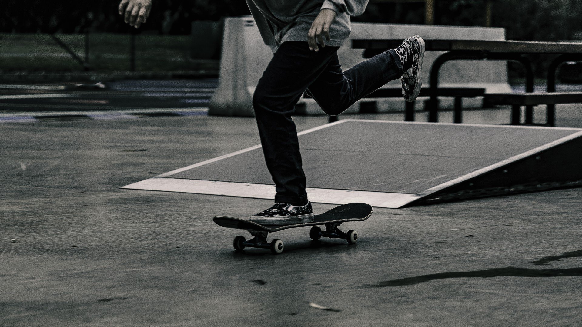 开云体育在线-归化之王！孙兴慜身披日本战袍，世界杯C组绝杀英格兰，亚洲足球新篇章！
